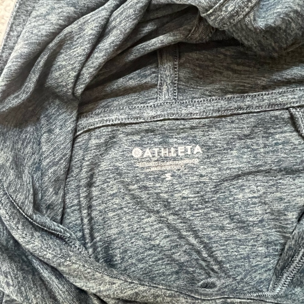 Women’s Athleta Hoodie- size S - Picture 7 of 7